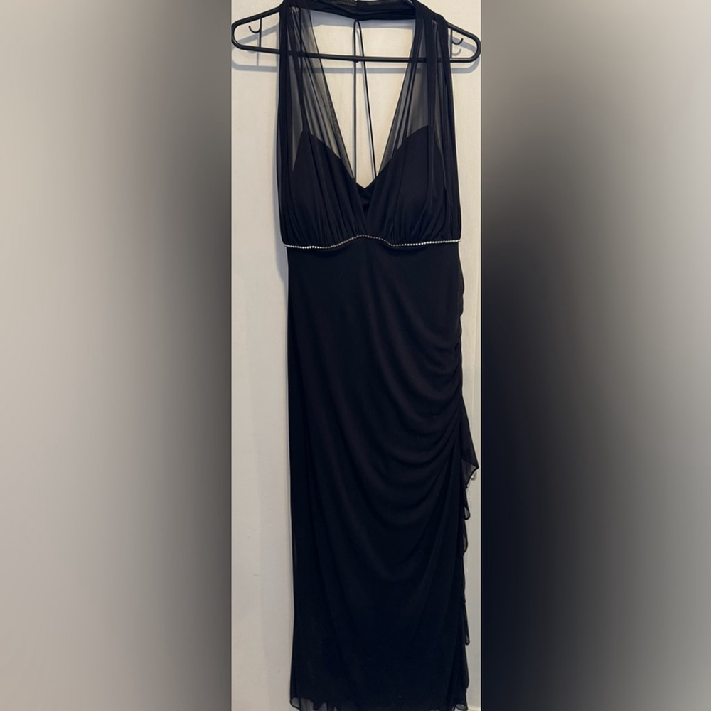 Betsy & Adam Linda Bernell Evening Gown Black Halter Maxi Ruffle slit plunge 20